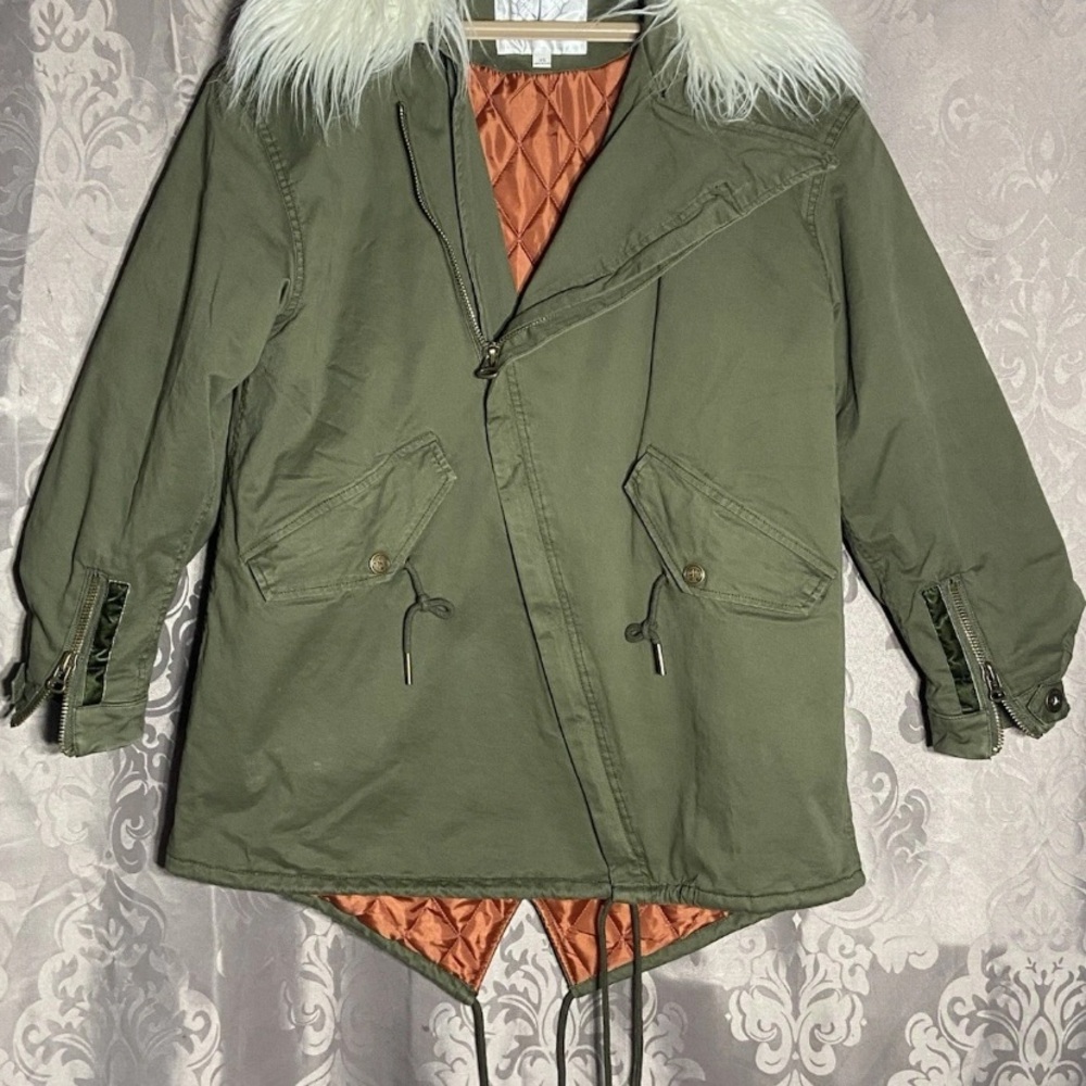 Green Parka with Faux Fur Collar